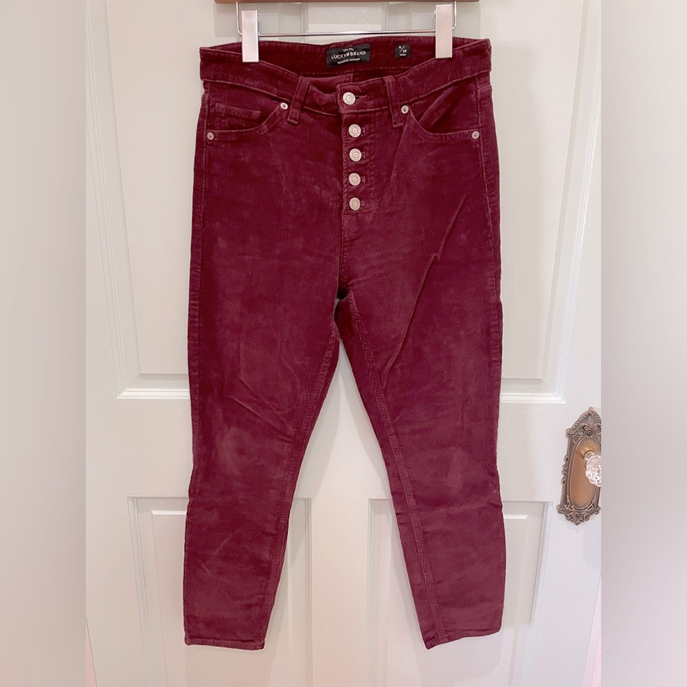 Lucky Brand Bridgette skinny maroon corduroy ankle pants in size 6